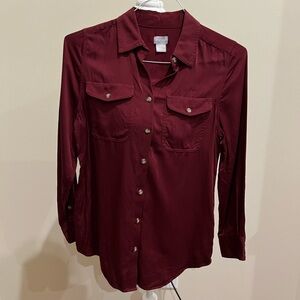 Chicos Burgundy Long Sleeve Button-down- 0/4-6